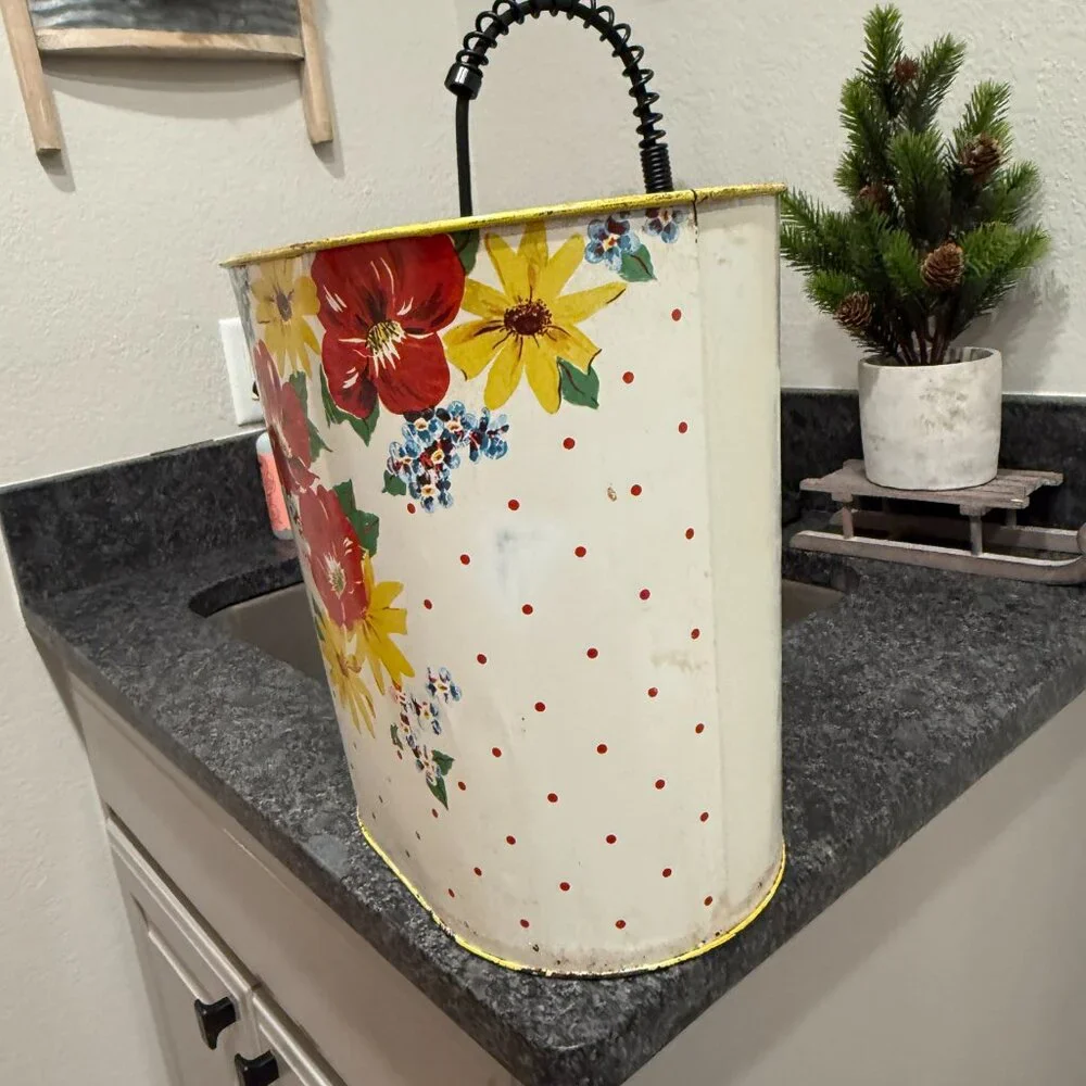 1950's Retro N.C. Color Ware Yellow & White Floral Metal Waste Bin - Picture 11 of 17
